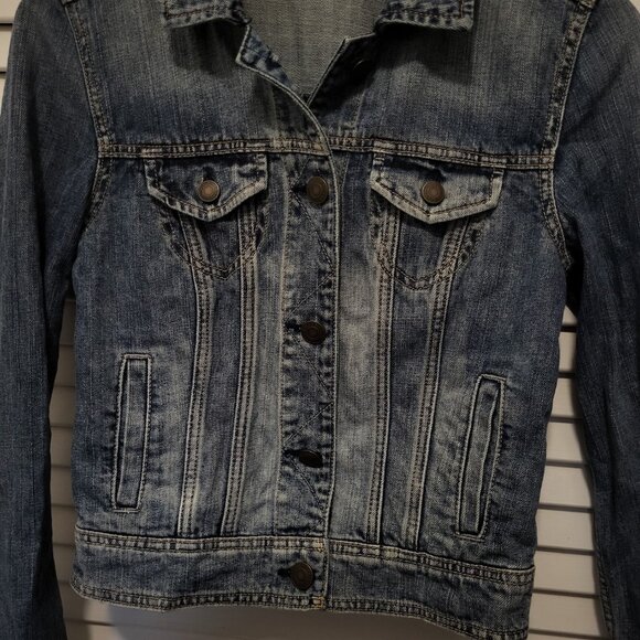 American Eagle Outfitters Women's Denim Jean Jacket size Medium - Picture 3 of 6